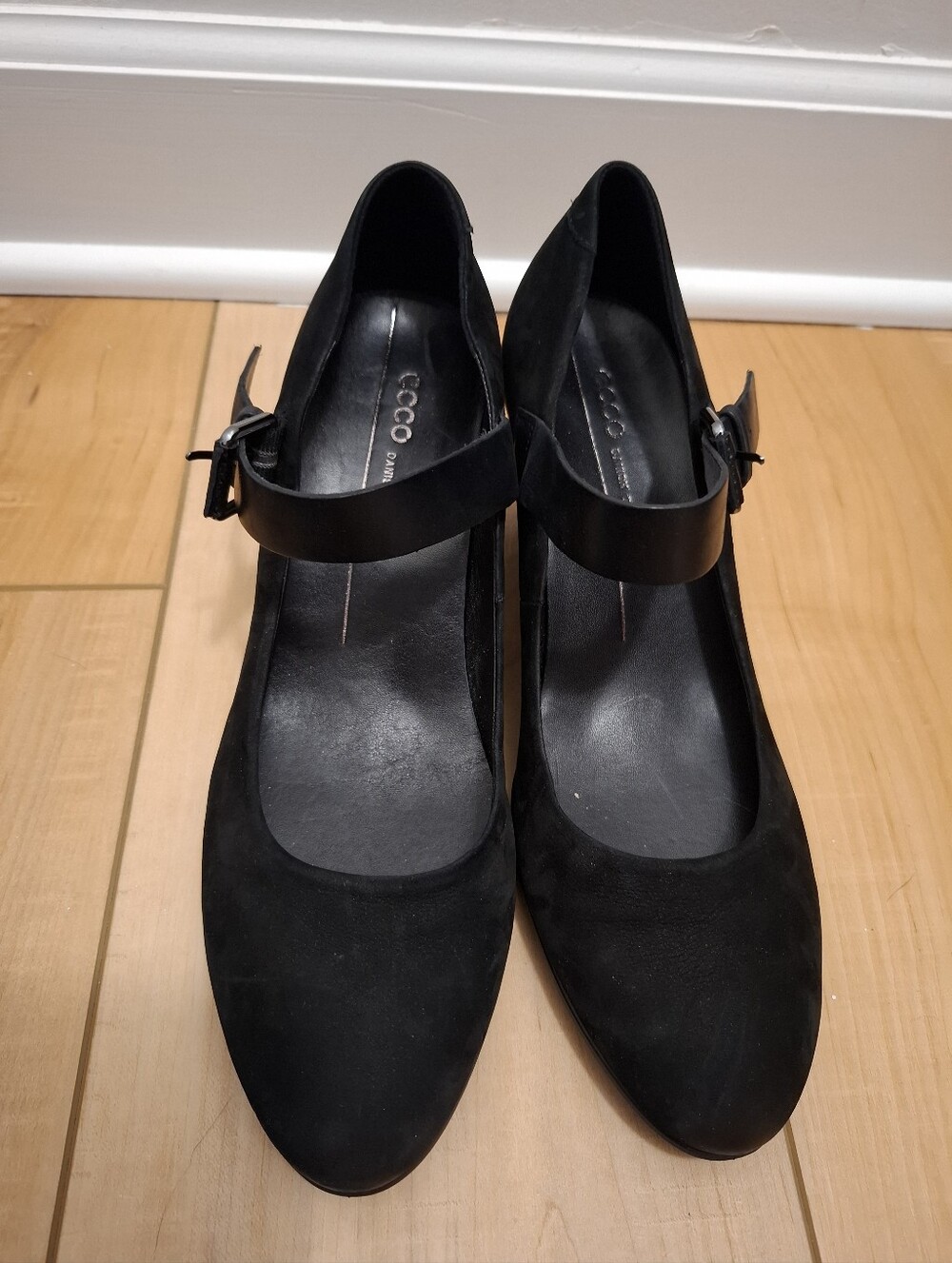 Ecco Heels Women's 38 Black Suede Shape 55 Plateau Mary Jane Adjustable Strap - Picture 2 of 6